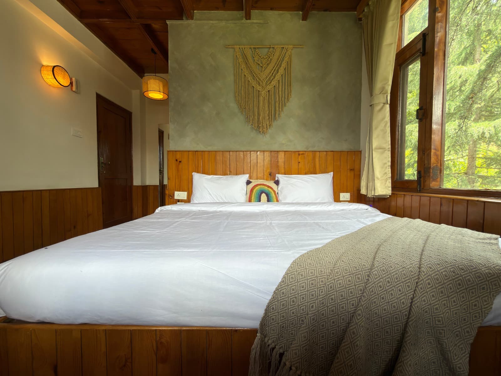 Suite Interior